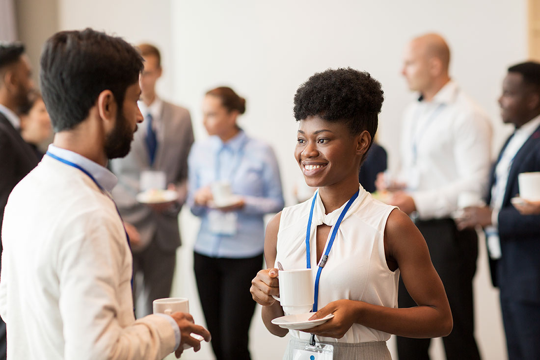 Come organizzare un coffee break di lavoro salutare