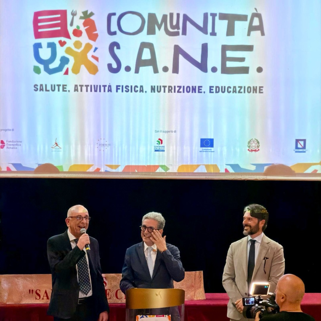 Studenti e relatori del progetto S.A.N.E. all'Istituto Sannino-De Cillis di Napoli